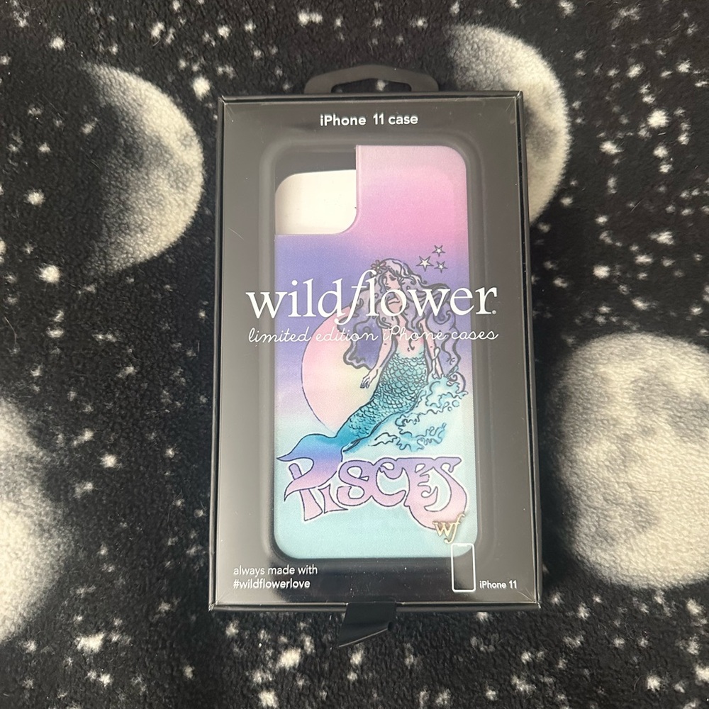 Wildflower - Purple and Blue Pisces iPhone 11 Case